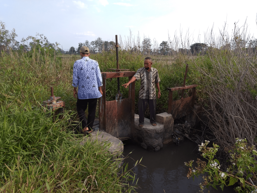 Gotong Royong Revitalisasi Irigasi (Saluran Sekunder dan Tersier), Kolaborasi Multipihak Memenuhi Kebutuhan Air di Wilayah Hilir Sub DAS Pusur  “Dari Gambar Peta menjadi Aksi Nyata”